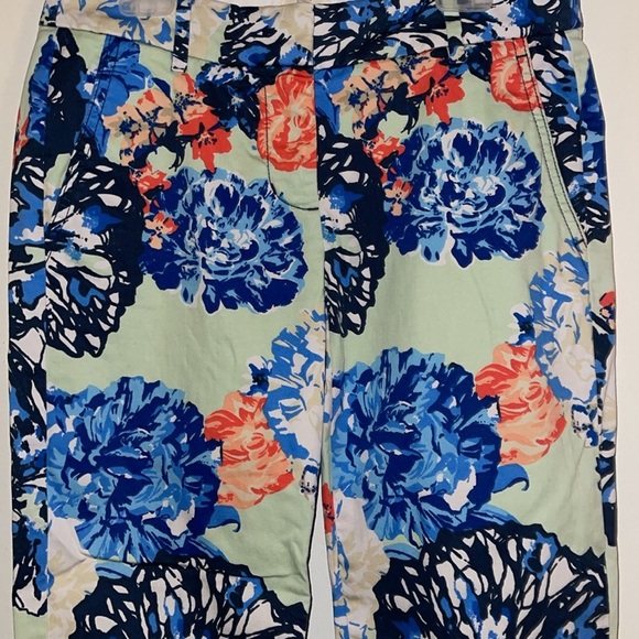 🌹J CREW FLORAL STRETCH PANTS - Picture 2 of 3